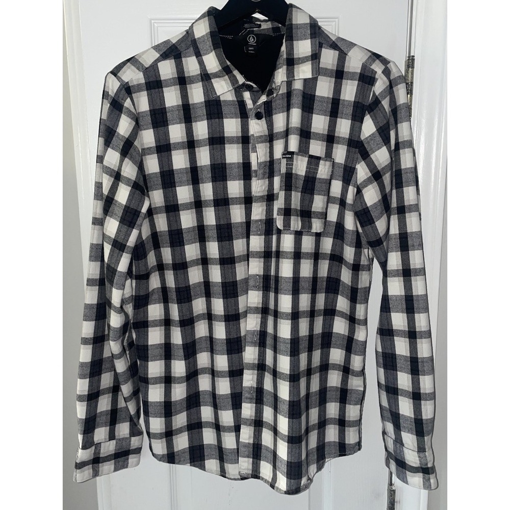 Volcom men's size Large Modern Fit White Black cotton flannel plaid shirt